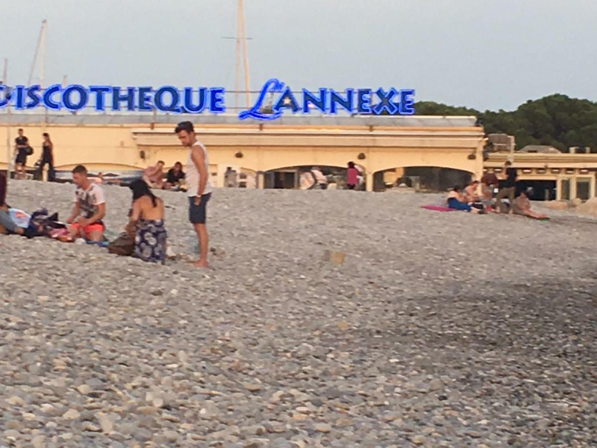 Front Beach Luxury Near Nice Airport Cagnes-sur-Mer Exterior photo